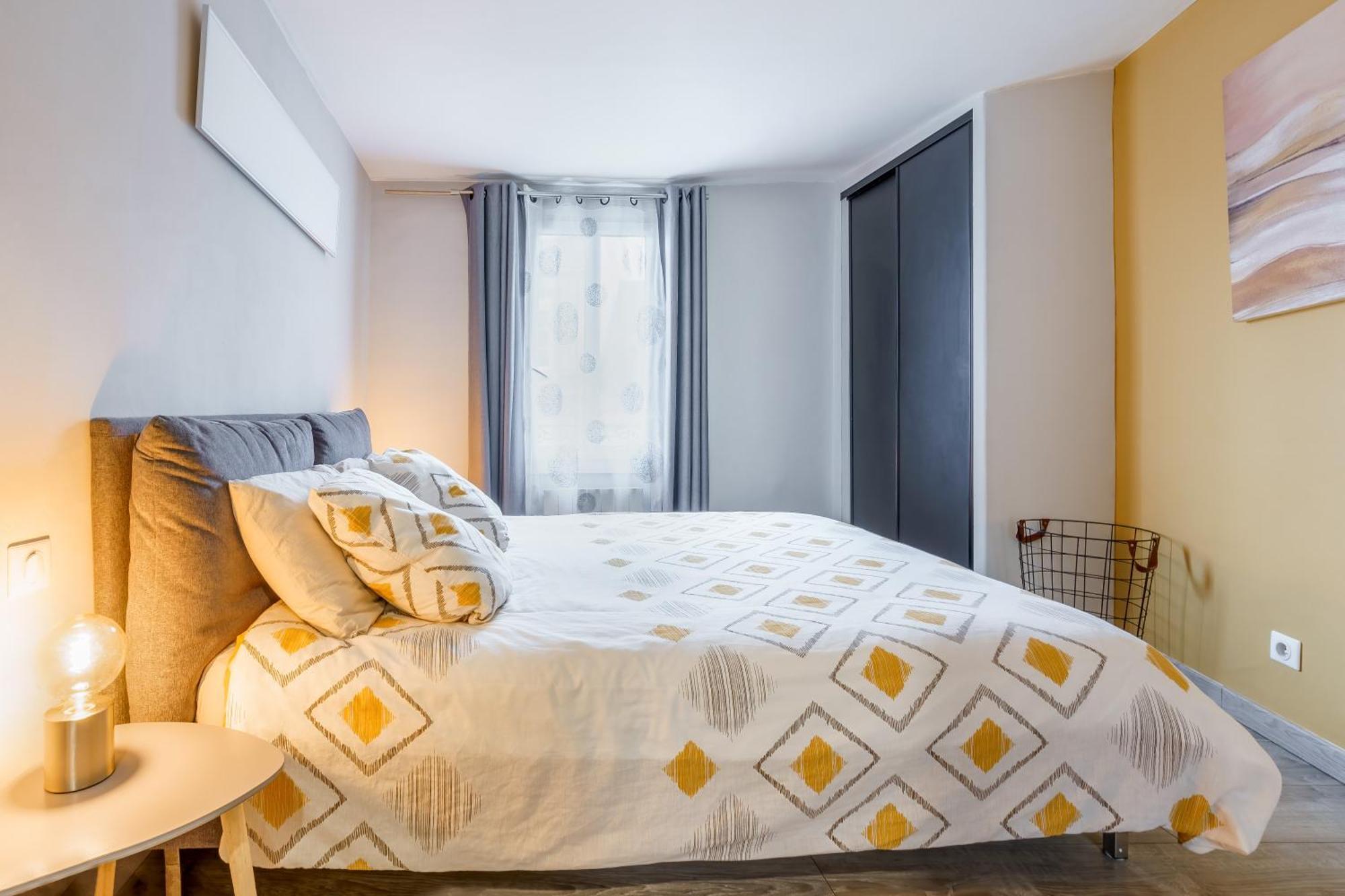 Le Saint-Antoine Par Your Sweet Loc Compiègne Exterior foto